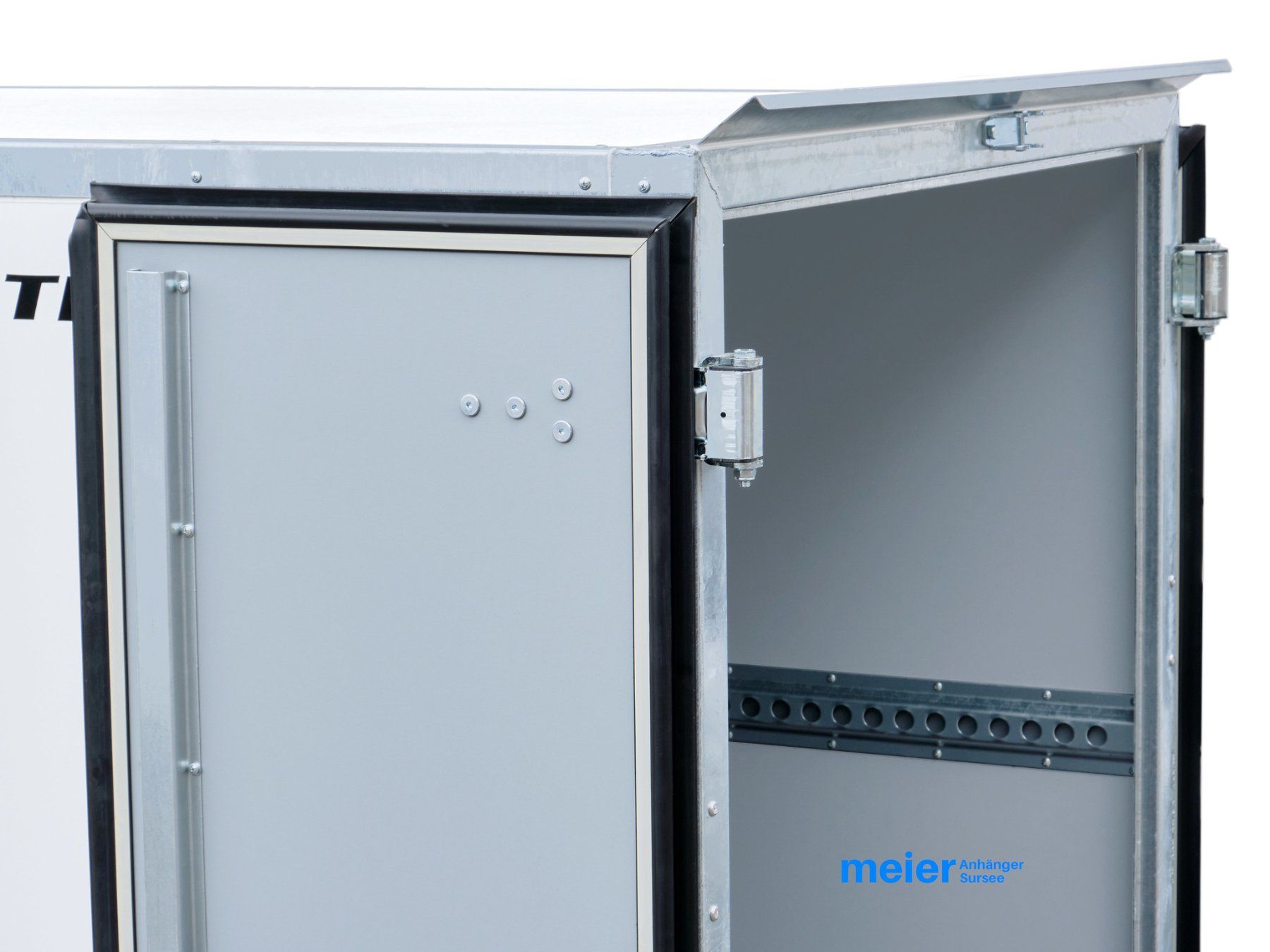 Tema Anhänger: Temared Kofferanhänger 1300 kg – Neu (gemäss Beschreibung) aus Mauensee von Meier_Sursee 6