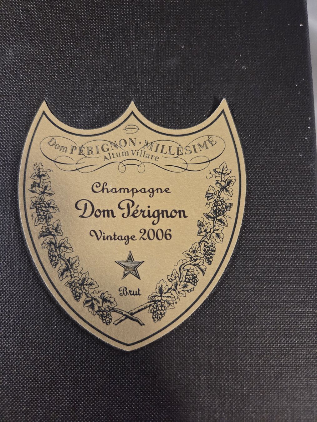 Moet Wein: Dom Pérignon Champagner Vintage 2006 in Originalbox – Neu und originalverpackt aus Zollikon von trachtenschneider 1