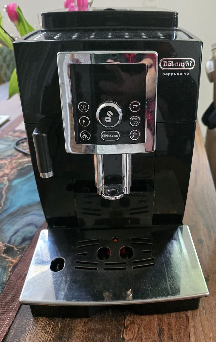 De'Longhi Macchine per caffè & Macchine per espresso: Kaffeemaschine/Maschine/Kaffee – Usato da Deitingen venduto da Gab1974