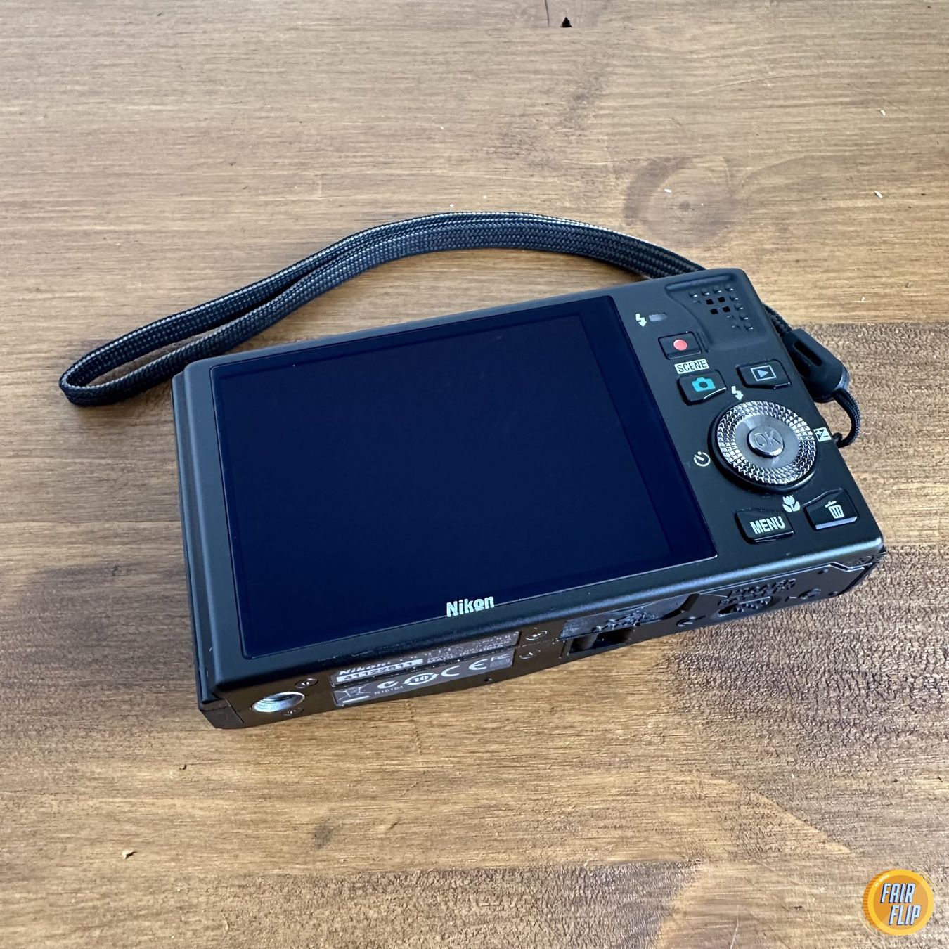 Nikon Fotocamera: Nikon Coolpix S8000 Digitalkamera – Usato da Luzern venduto da fairflip 2
