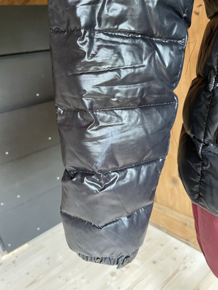 Moncler Vestes: Moncler Daunenjacke schwarz, Grösse M – D'occasion à Bern par did_rc26 3