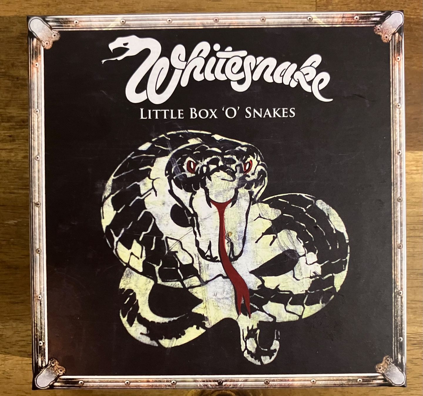 CD: WHITESNAKE Little Box "o" Snakes 8CD Box – Nuovo (secondo la descrizione) da Belp venduto da B7L0