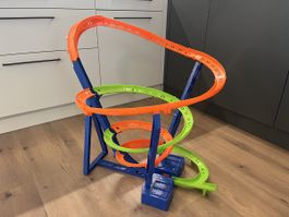 Coole Hot Wheels Bahn für rasante Rennen
