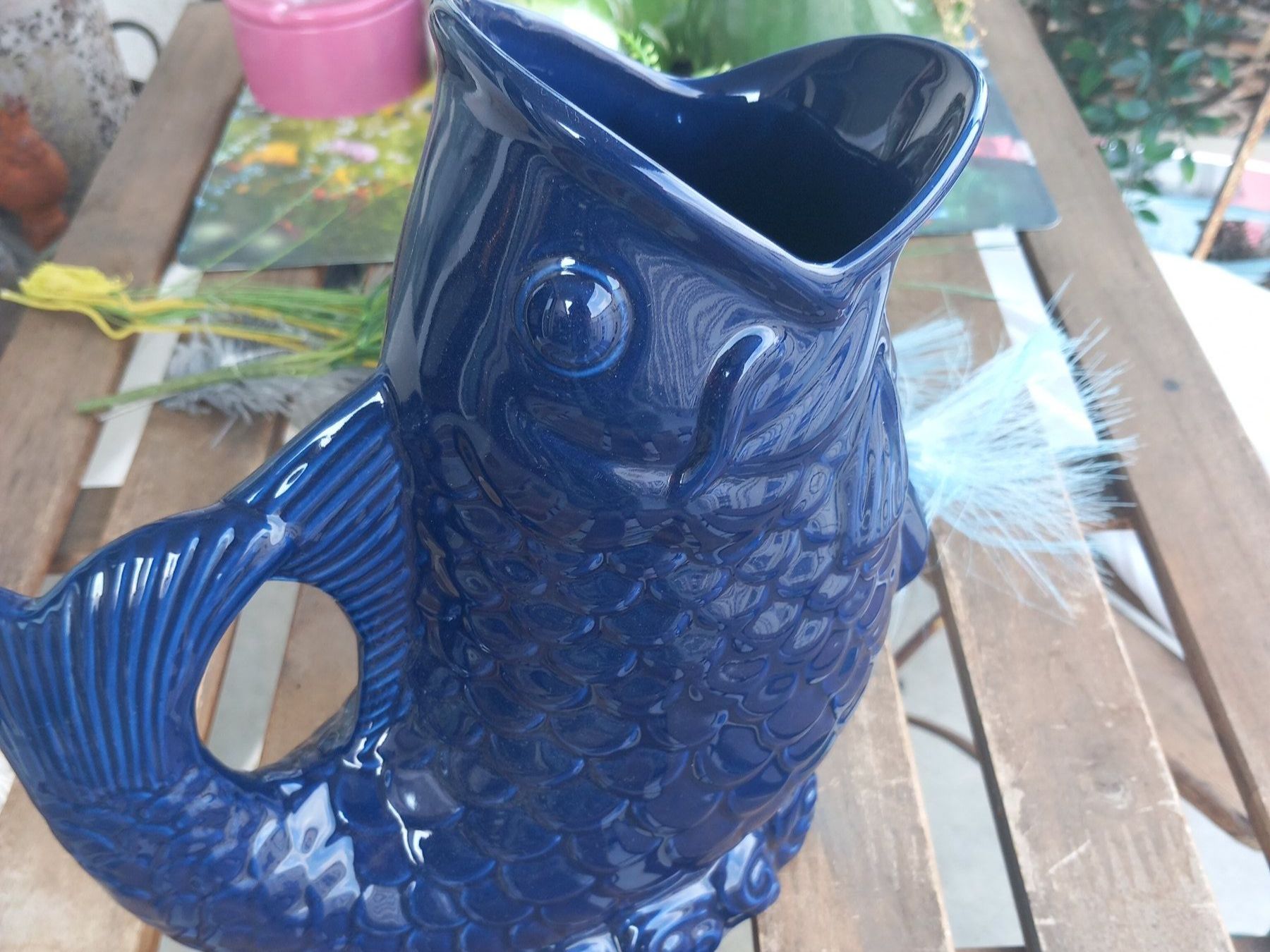 Vasen & Gefässe: Mega:  Blauer Fisch Krug od.Vase /  Keramik – Neu (gemäss Beschreibung) aus Aegerten von gismolini