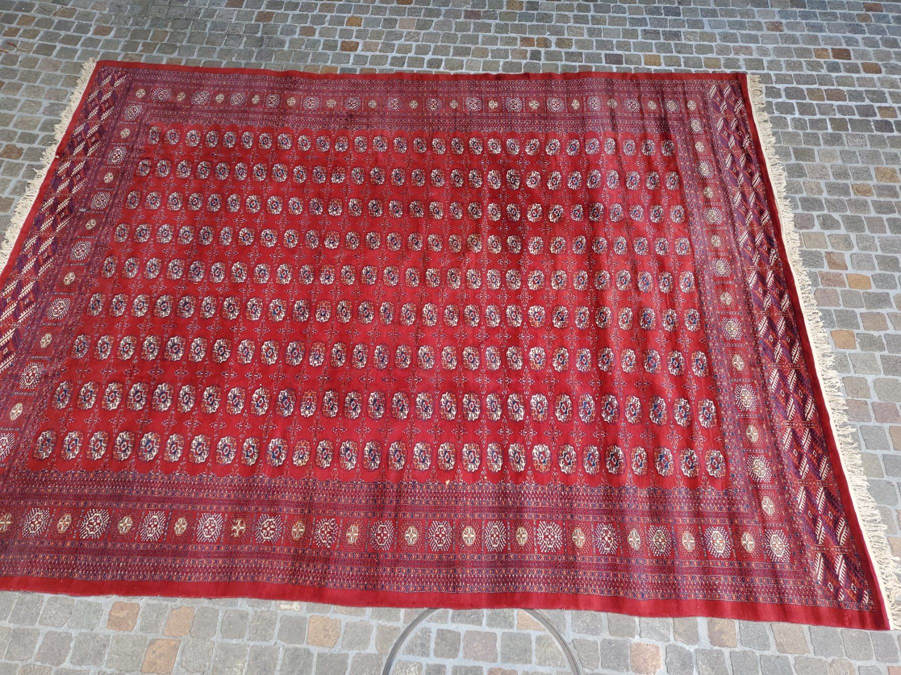Tapis: Teppich mit Bokhara-Muster – D'occasion à Hergiswil NW par Guyleu 3