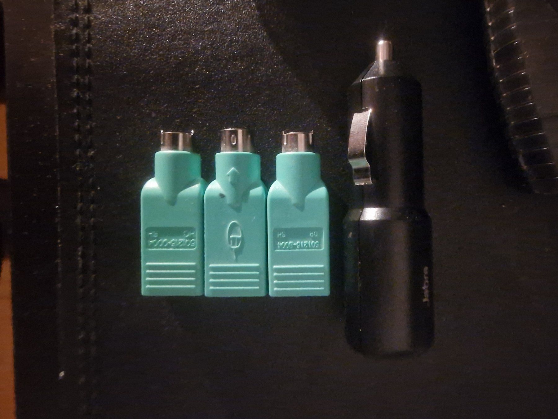 Laufwerke & Adapter: Verschiedene Adapter – Gebraucht aus Münsingen von tim_2xql 6