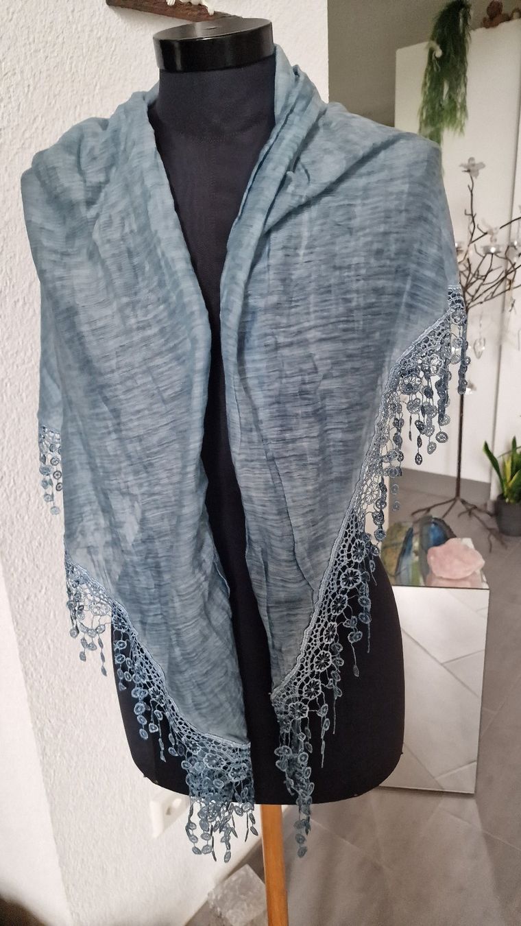 Foulard & Sciarpe: Foulard / Dreiecktuch mit Spitzen-Fransen – Usato da Wil  AG venduto da Kfloh 1