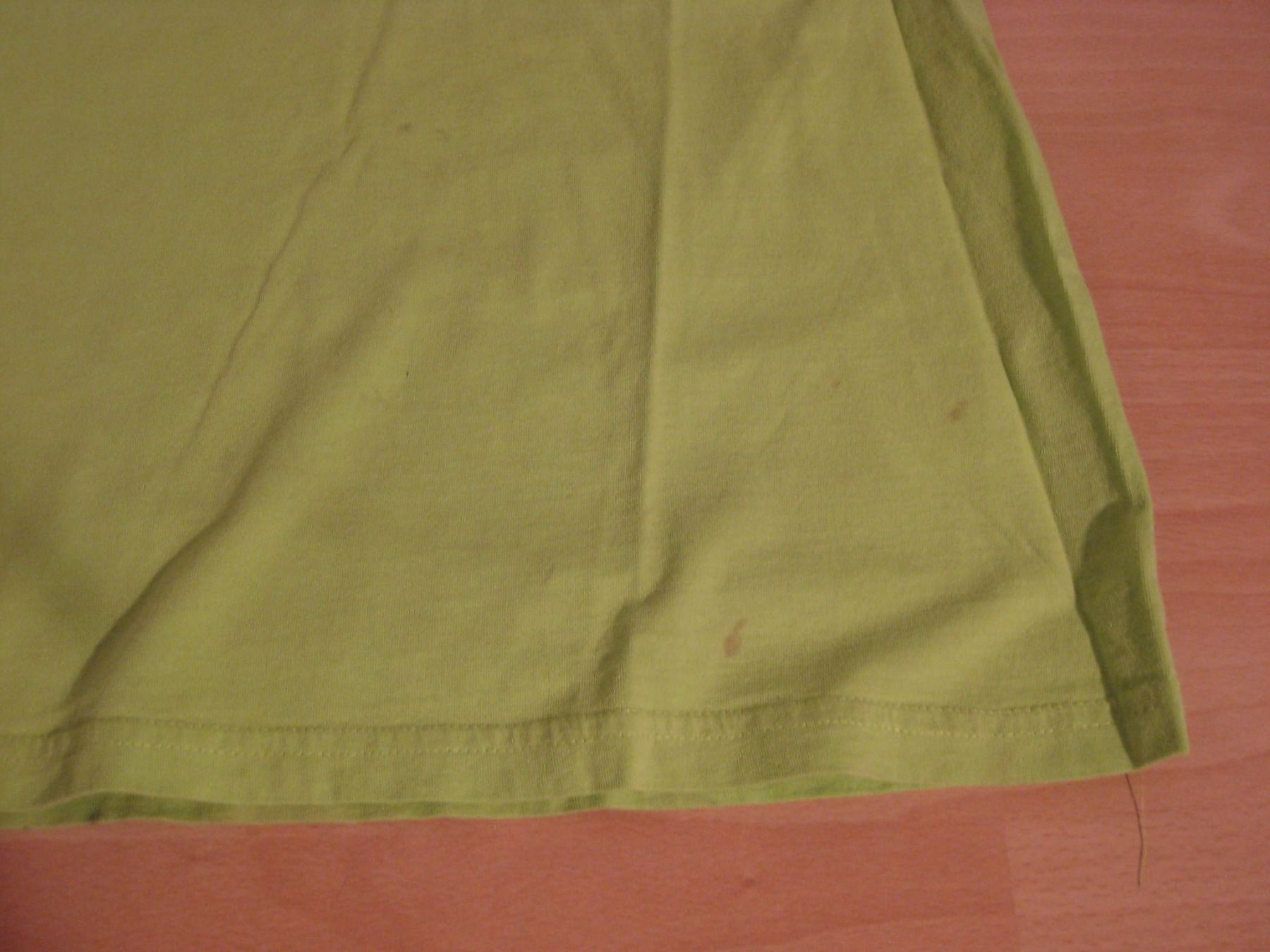 H&M Hemden, T-Shirts & Polos: Hellgrünes T-Shirt Gr.158/164 – Gebraucht aus Greifensee von Janali01 3