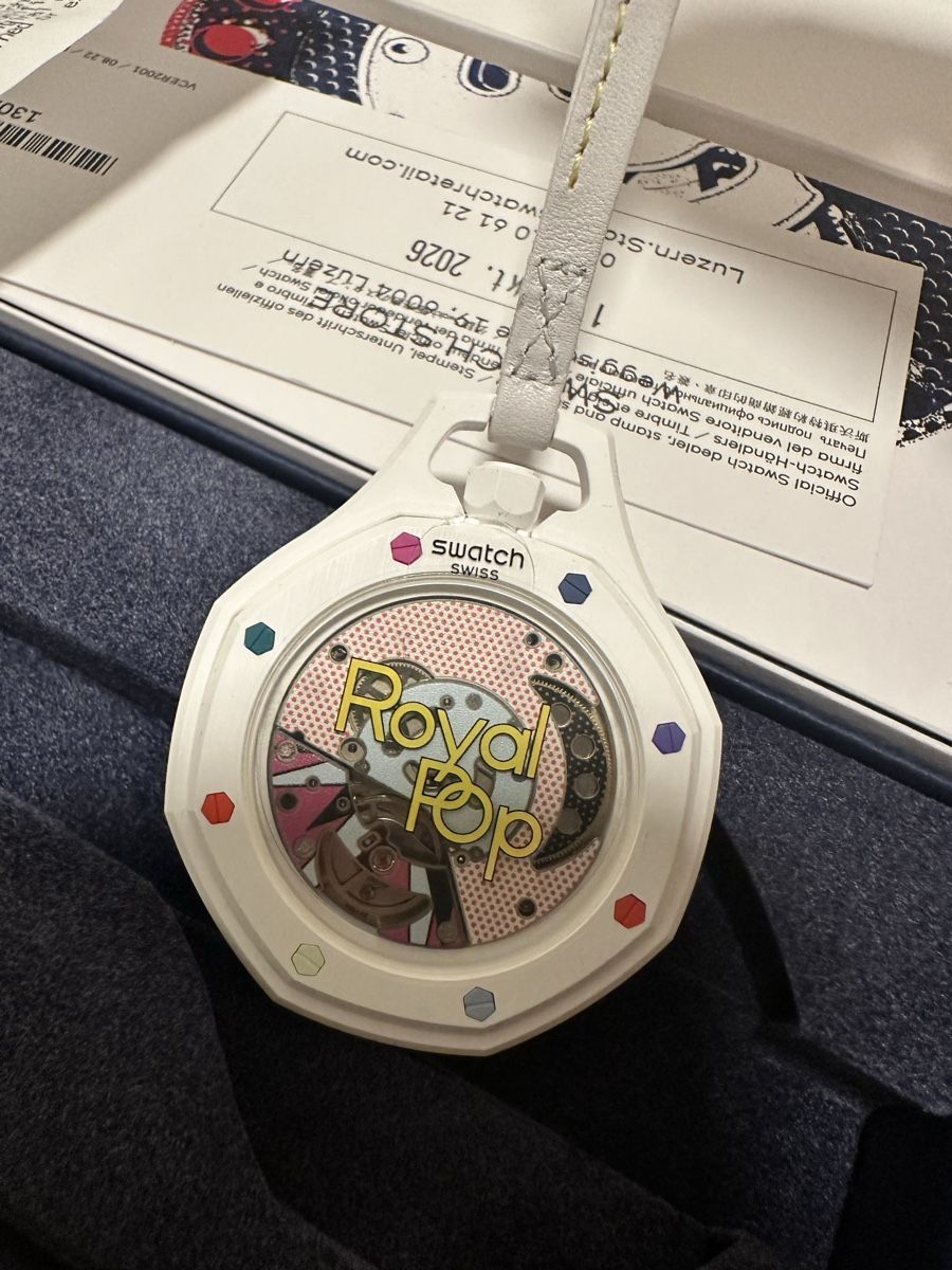 Swatch Uhren: Swatch x AP Huit Blanc – Neu und originalverpackt aus Kriens von alp_8kd9 2