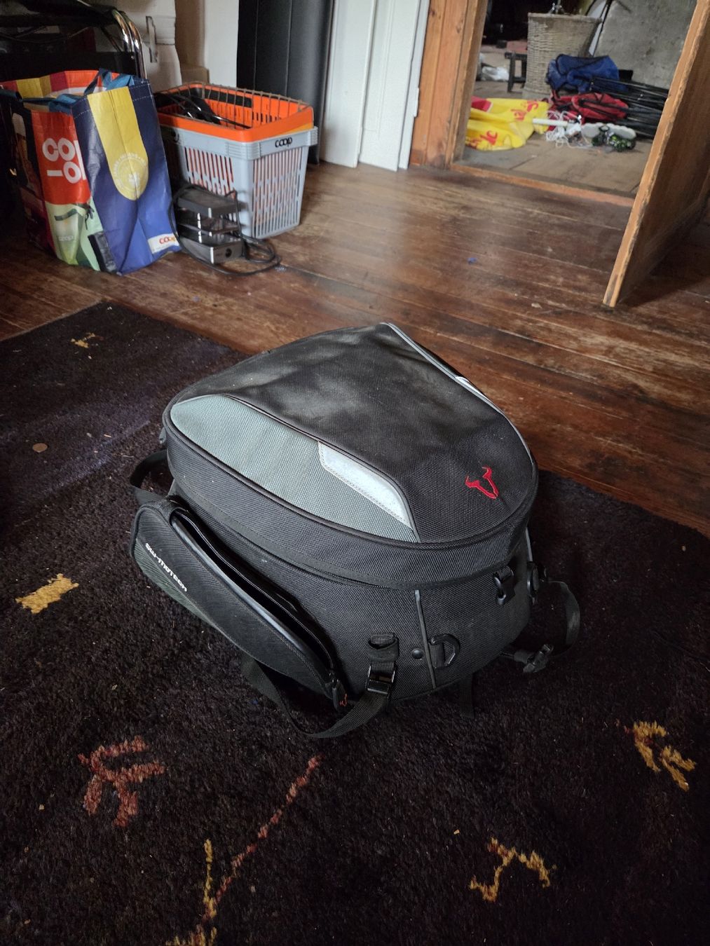 SW-Motech Borse: sw-motech rearbag 22-34 Liter – Nuovo (secondo la descrizione) da Langnau i. E. venduto da ben_g69h