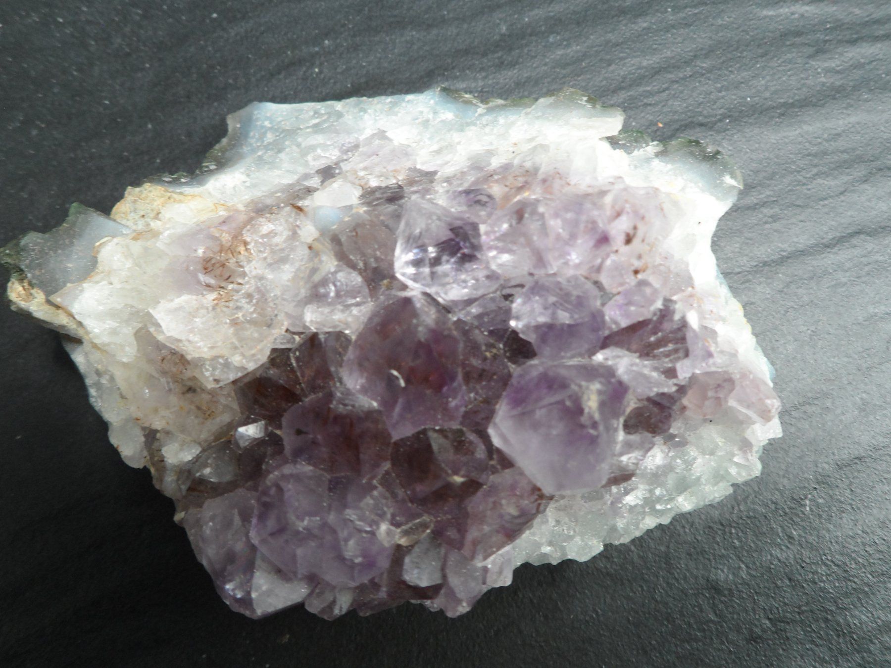 Minerali & Pietre curative: ***** Amethyst ***** – Usato da Therwil venduto da Hcd1919 1