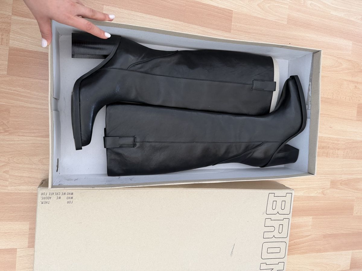 Damenschuhe: Bronx Leather Black Boots – Neu (gemäss Beschreibung) aus Wallisellen von Selin_Achermann 2