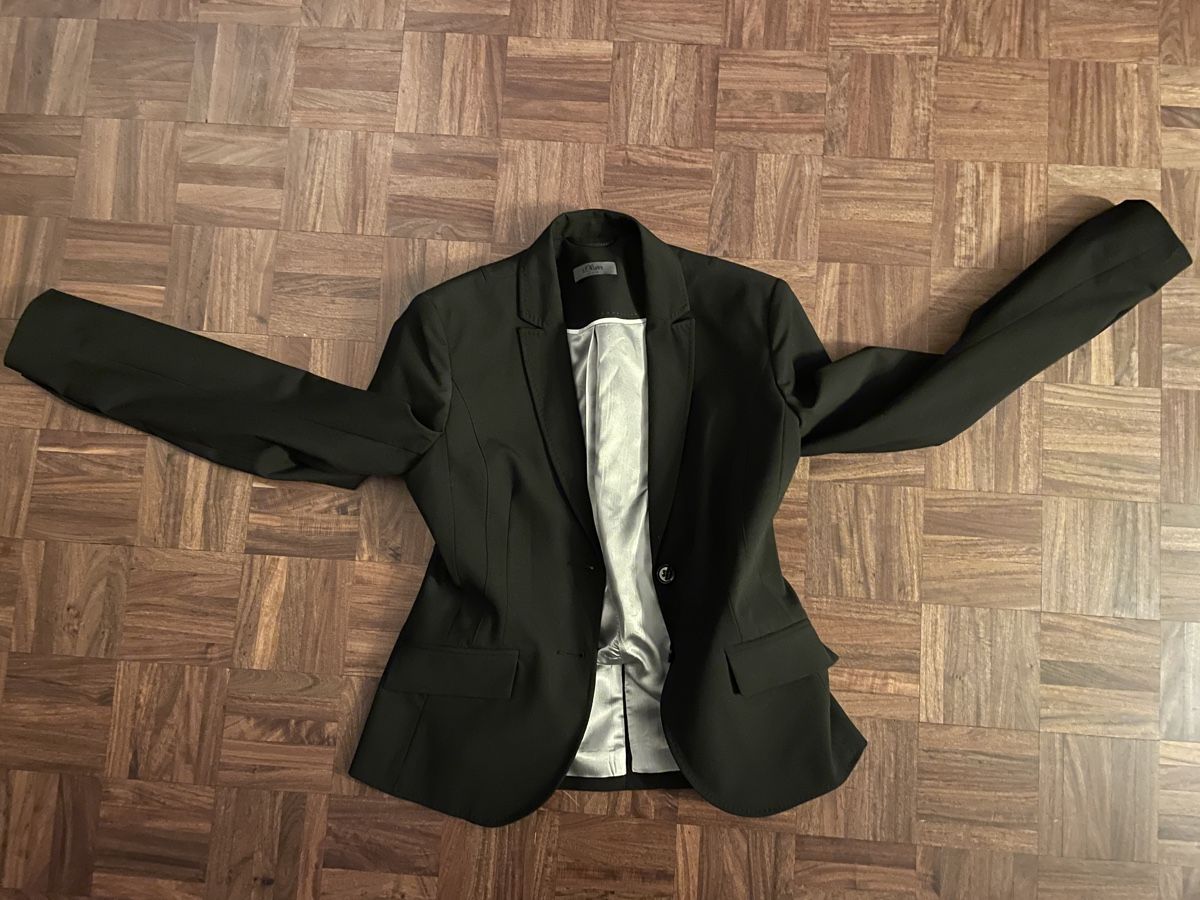 S.Oliver Cappotti: Schicke S.Oliver Blazer Jacke Gr. 34 – Usato da Rütihof venduto da Highwayjackie 1