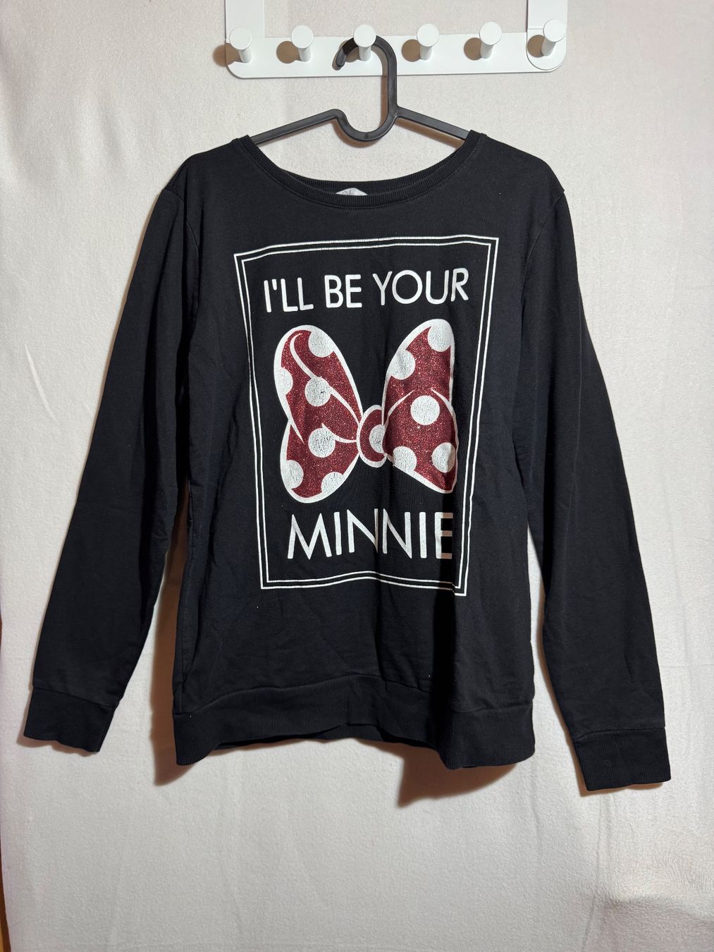 Maglioni & Felpe: Schwarzer Disney Minnie Maus Pullover Gr. L – Usato da Grosswangen venduto da SALE_SALE_SALE