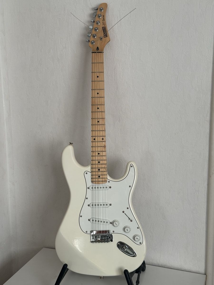 Hohner Strumenti musicali: Hohner E-Gitarre  – Usato da Münchenstein venduto da Colo52