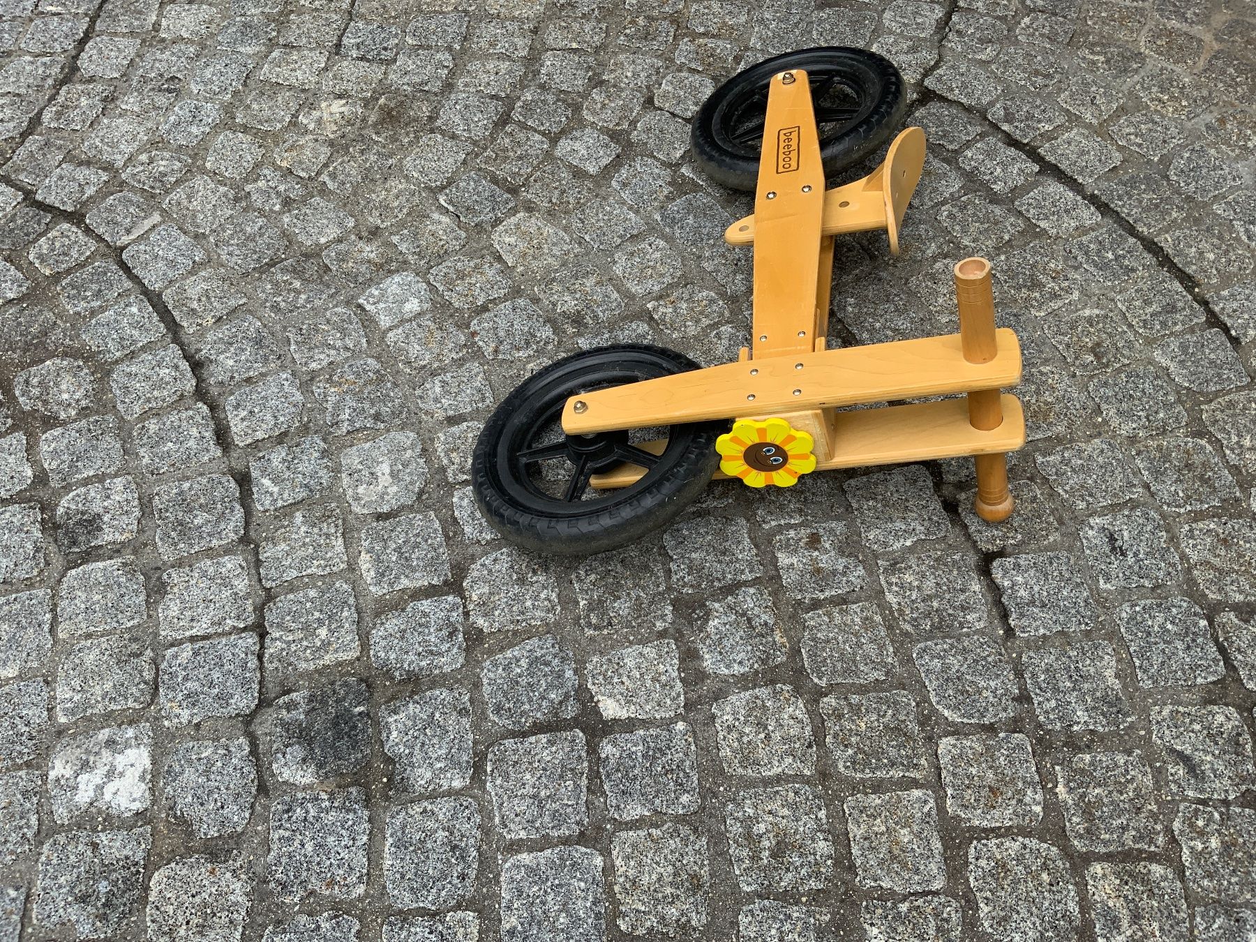 Fahrzeuge für Kinder: Kinderlaufrad – Gebraucht aus Wollerau von Maledino 1