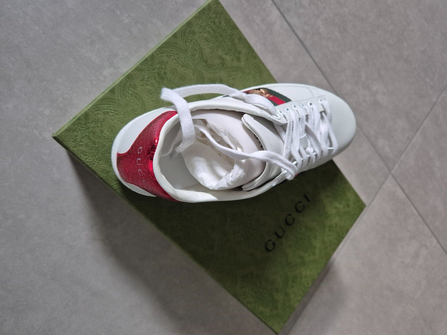 Gucci Scarpe da donna: Baskets Gucci – Nuovo e nell'imballaggio originale da Blonay venduto da Yogavie 3