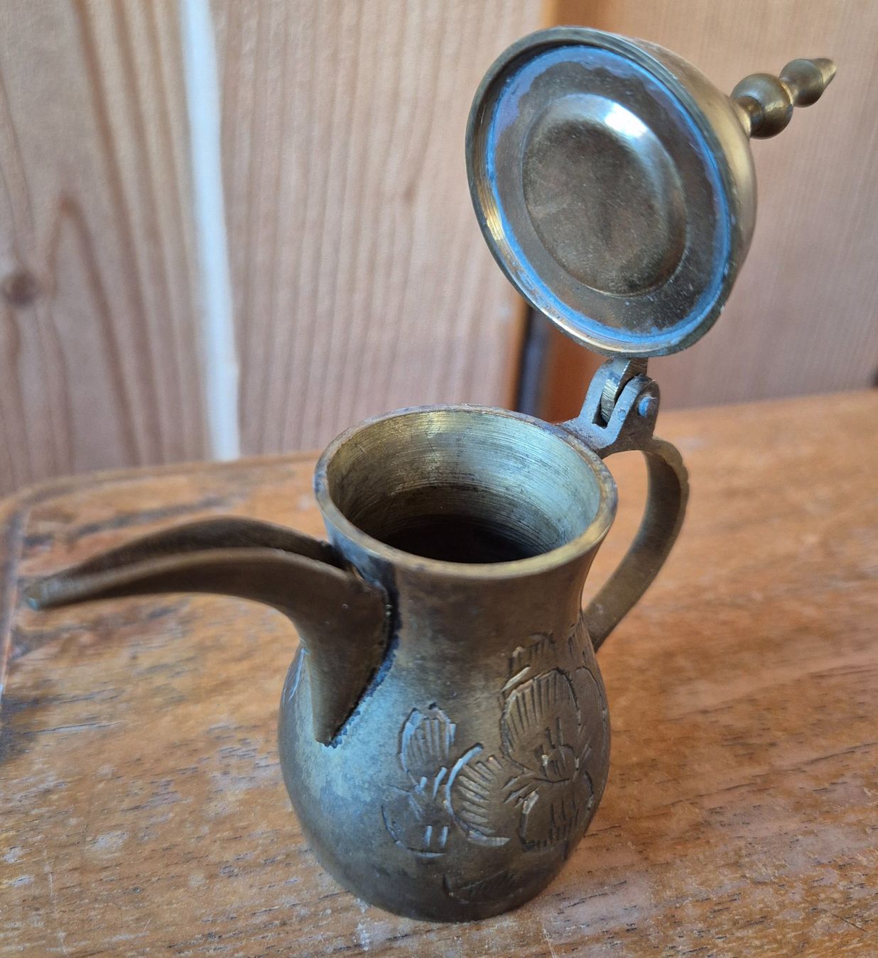 Tutte le decorazioni: Messing Kännchen, aus Indien – Usato da Buchs SG venduto da MStBu 3