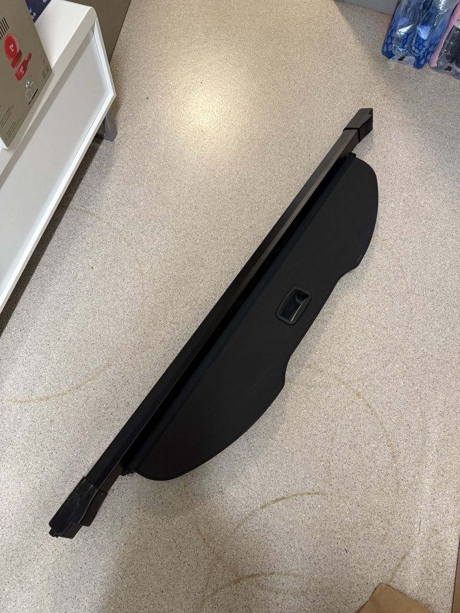 Ford Alle Autoersatzteile: Original Ford S-MAX Kofferraumabdeckung / Laderaumabdeckung – Gebraucht aus Allschwil von M6e63