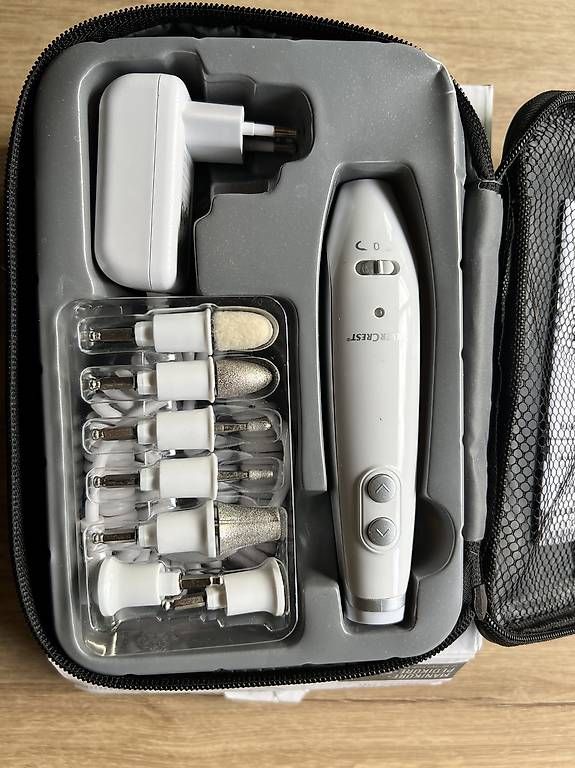 Maniküre: Set Manicure Pedicure – Gebraucht aus Canobbio von iro_9wqn
