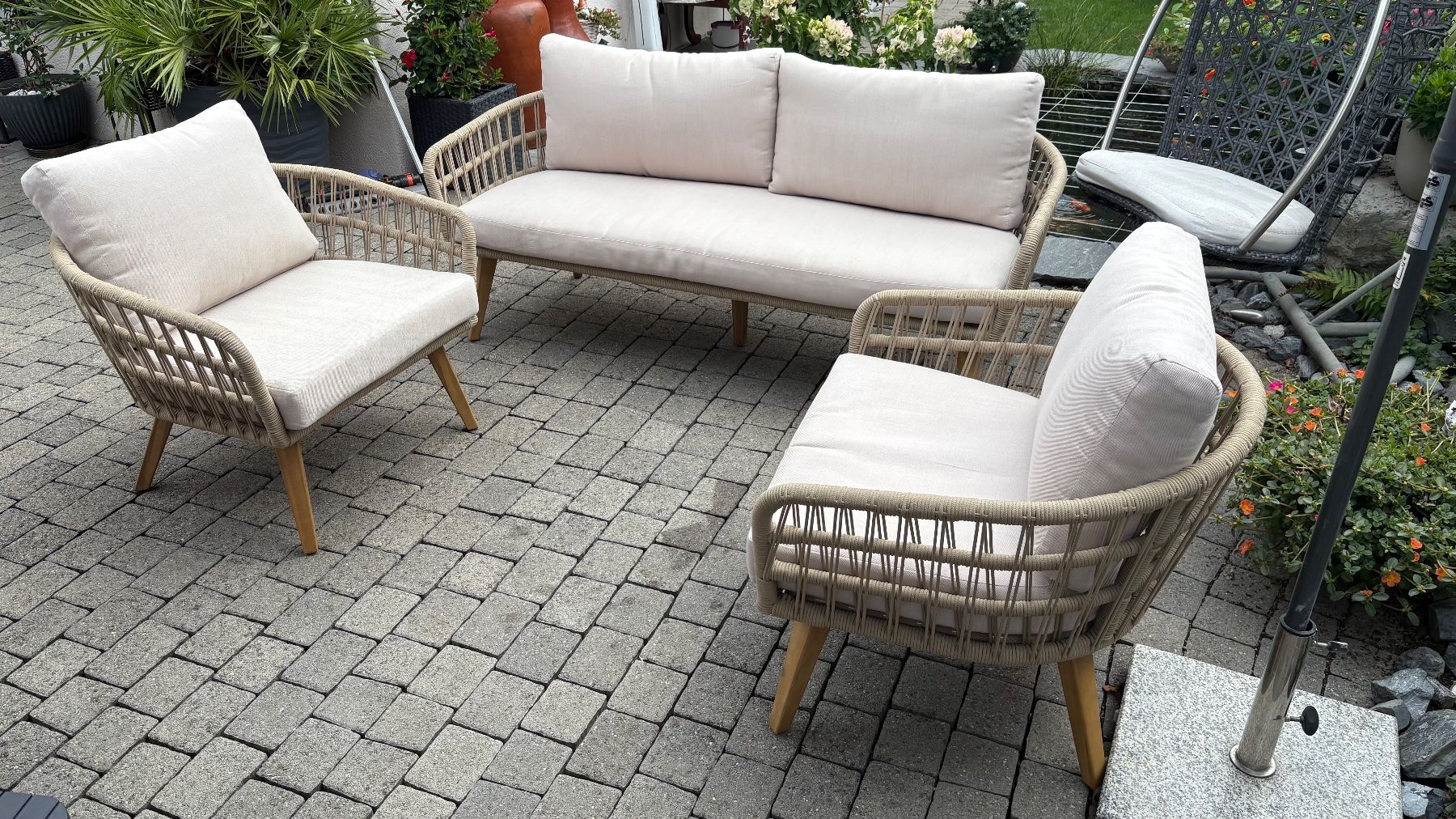Sofas: Gartenlounge / Gartenmöbel / Lounge – Gebraucht aus Anglikon von luk_h8lm