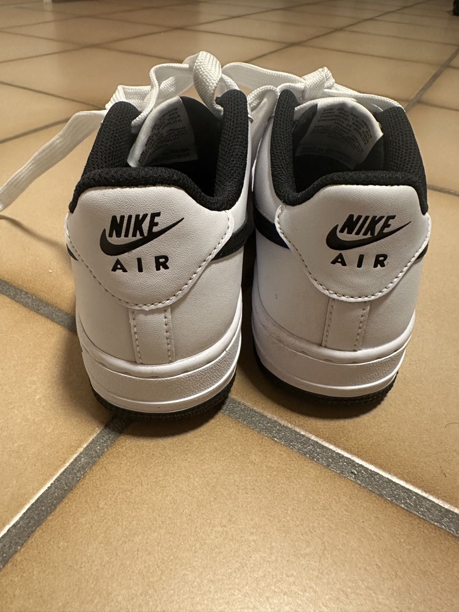 Nike Scarpe per ragazzi: Nike Air Force 1 LV8 3 – Nuovo (secondo la descrizione) da Münchenstein venduto da egi4142 2