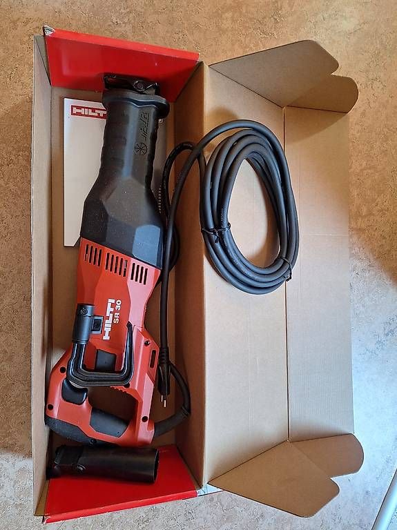 Hilti Sägen: SR 30 Säbelsäge im Neuzustand – Neu und originalverpackt aus Rüthi (Rheintal) von ron_9k7f
