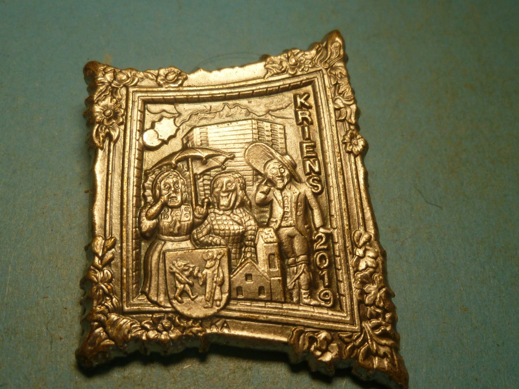 Plaketten & Abzeichen: KRIENS 2013 SILBER – Gebraucht aus Ried (Muotathal) von Mandarin02