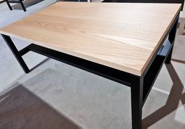 Salontisch Esche/ schwarz ab Ausstellung