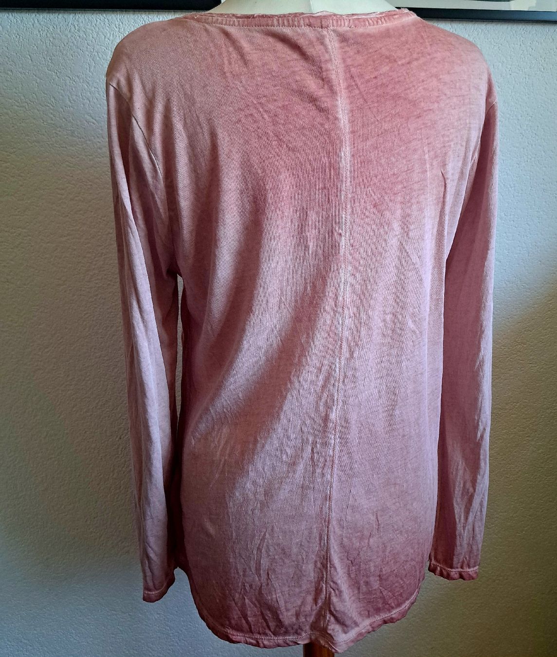 T-shirts: Damen Langarmshirt Grösse M – D'occasion à Kriegstetten par Jakasi 1