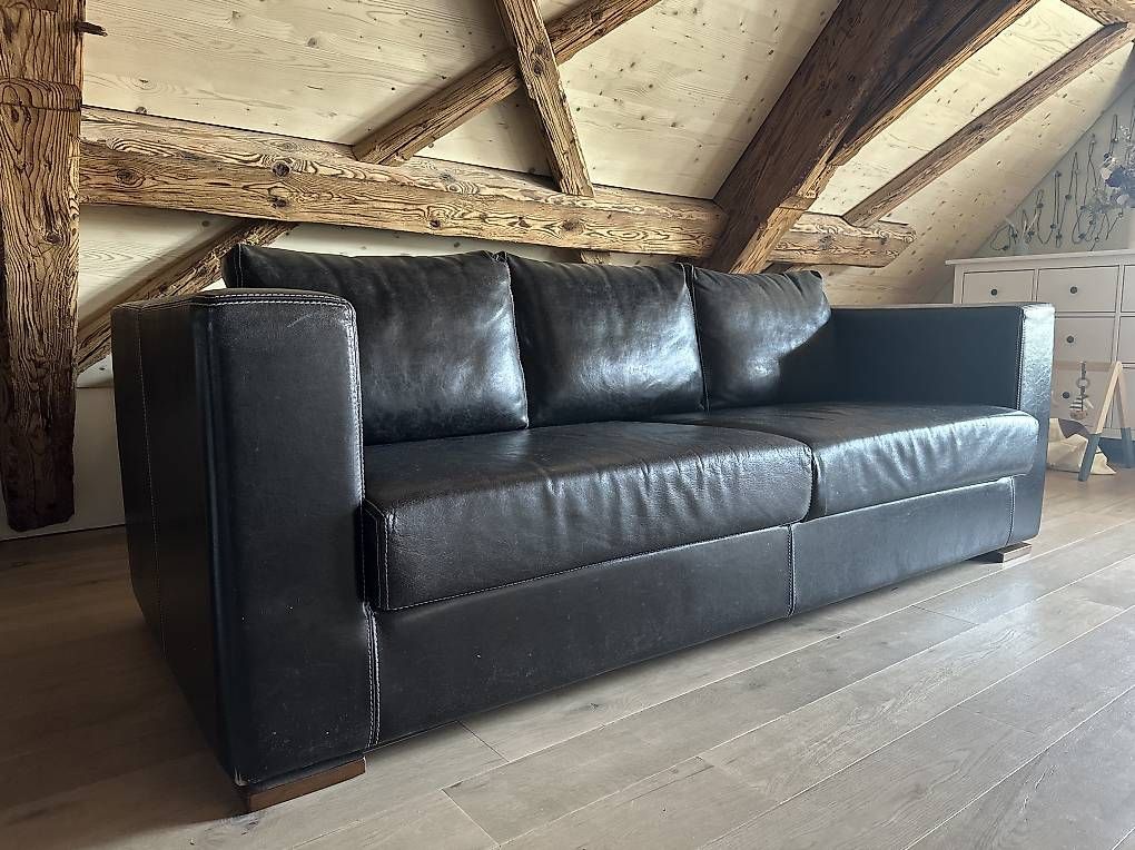 Divani: Ledersofa schwarz – Usato da Bettwil venduto da Tschinie 1