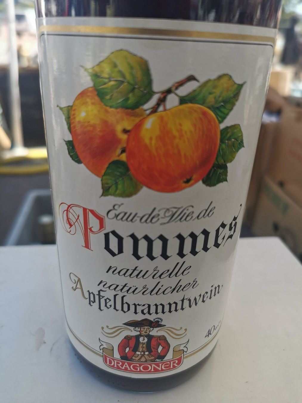 Bevande alcoliche: EAU-DE-VIE DE POMMES VINTAGE – Usato da Genève venduto da Leboucheoreilles 1