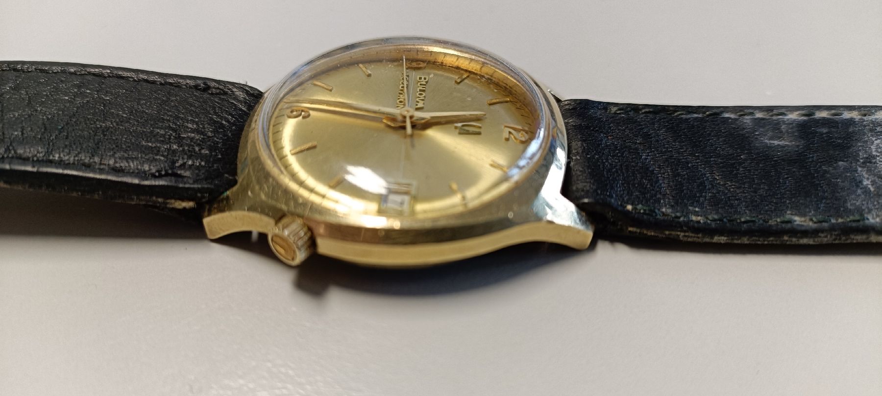 Bulova Orologi: Bulova Accutron 14K Golden Sunburst – Usato da Porza venduto da tbch 4