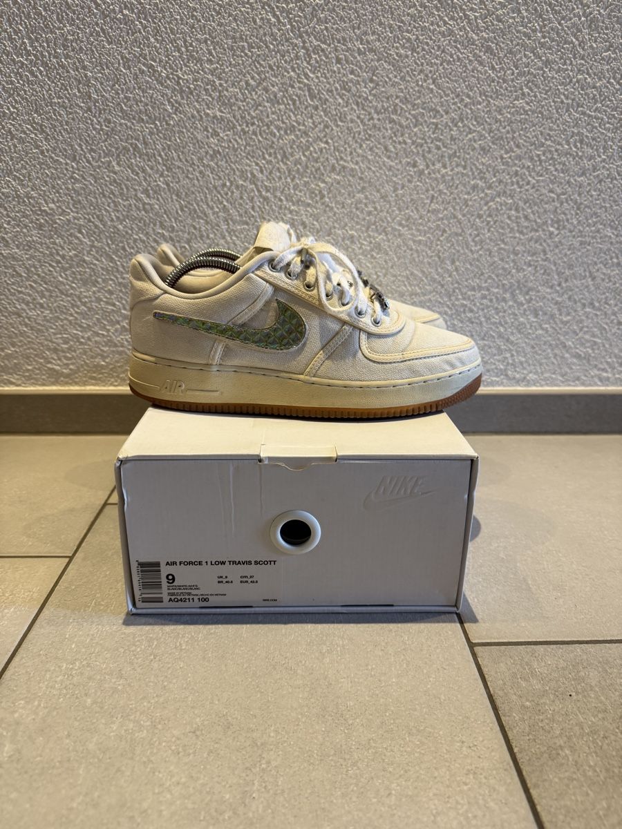 Nike Scarpe da uomo: Nike Air Force 1 Low Travis Scott OG – Usato da Tegerfelden venduto da dar_l8fh 1