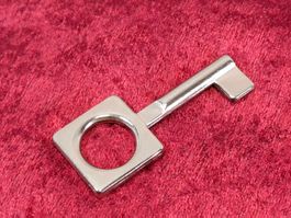 1 Möbel Hohl Schlüssel 5.9cm MS vernickelt - NEU (3678#MBS3)