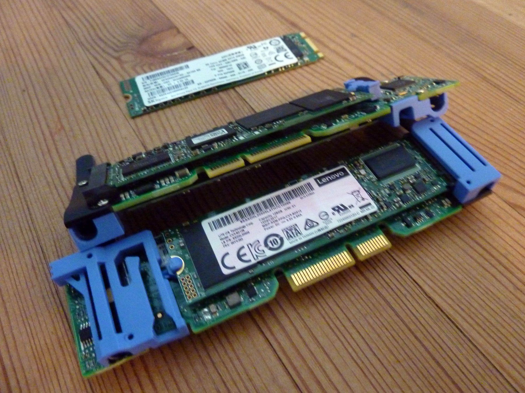 Harddisks: Lot de 6 Disques SSD + 2 Mirror Adapter – Gebraucht aus Bern von Dedonegro 3
