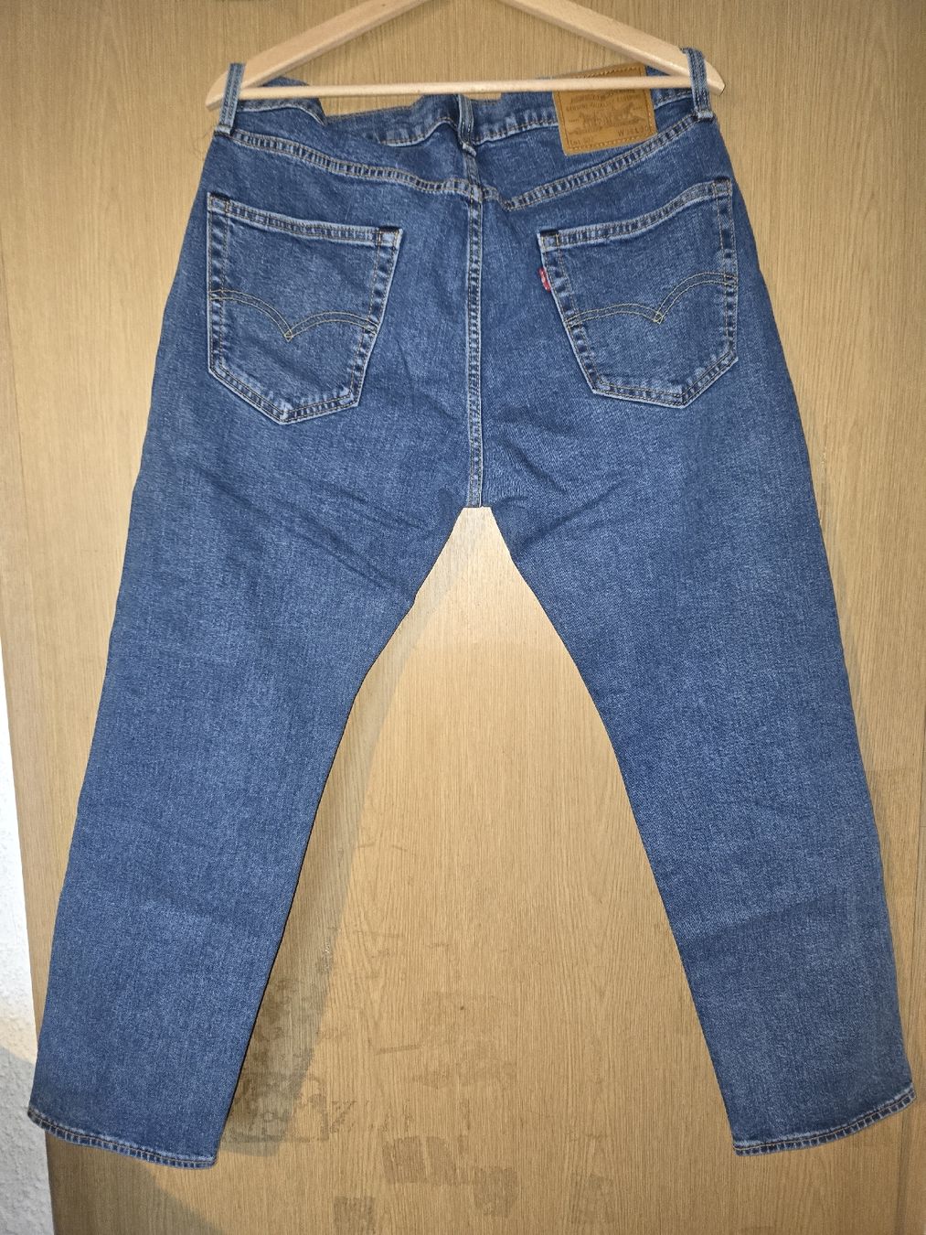 Levi's Jeans: Lewis Jeans Herren W34/L30 – Nuovo (secondo la descrizione) da Bronschhofen venduto da dvnb 1