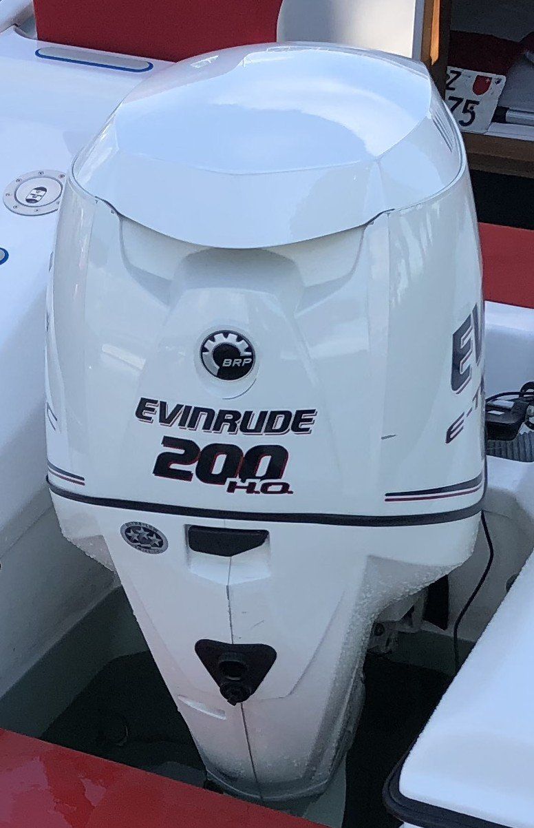 Evinrude Motoren: ENVINRUDE E200HSLAAD 200 PS Vorführmotor – Gebraucht aus Avenches von BOOTTRANSPORTE