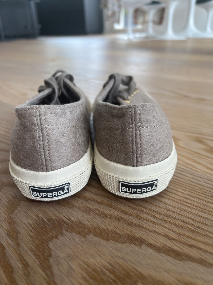 Damenschuhe: Superga Sneaker, Wolle, Top , Gr. 36 – Neu (gemäss Beschreibung) aus Richterswil von 2005luciam 2