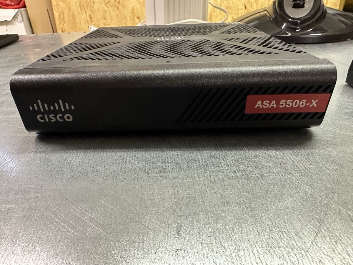 Cisco Firewall: Cisco Firewall ASA5506-X – Usato da Luzern venduto da FrankGroebel 2