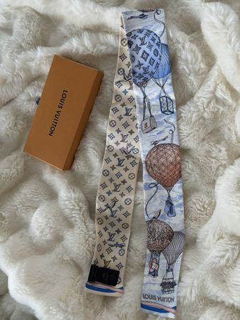 New Louis Vuitton Scarf - up and away bandeau