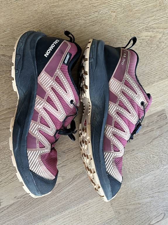 Salomon Scarpe per ragazze: Salomon Trekkingschuhe Wanderschuhe Gr.39 – Usato da Schüpfen venduto da norge84 1