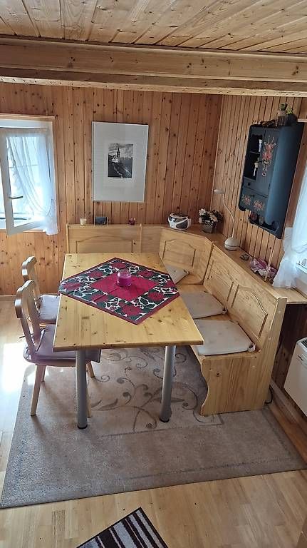 Set di tavolo e panche: Essgruppe – Usato da Ried-Mörel venduto da mic_v676