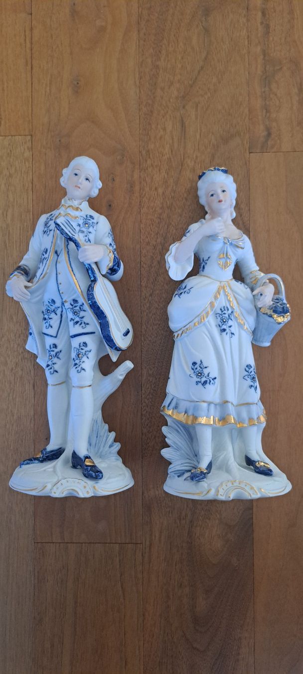 Statuette: Royal Meridian Handbemalt exkl. Design Toritake – Usato da Berikon venduto da berghalde