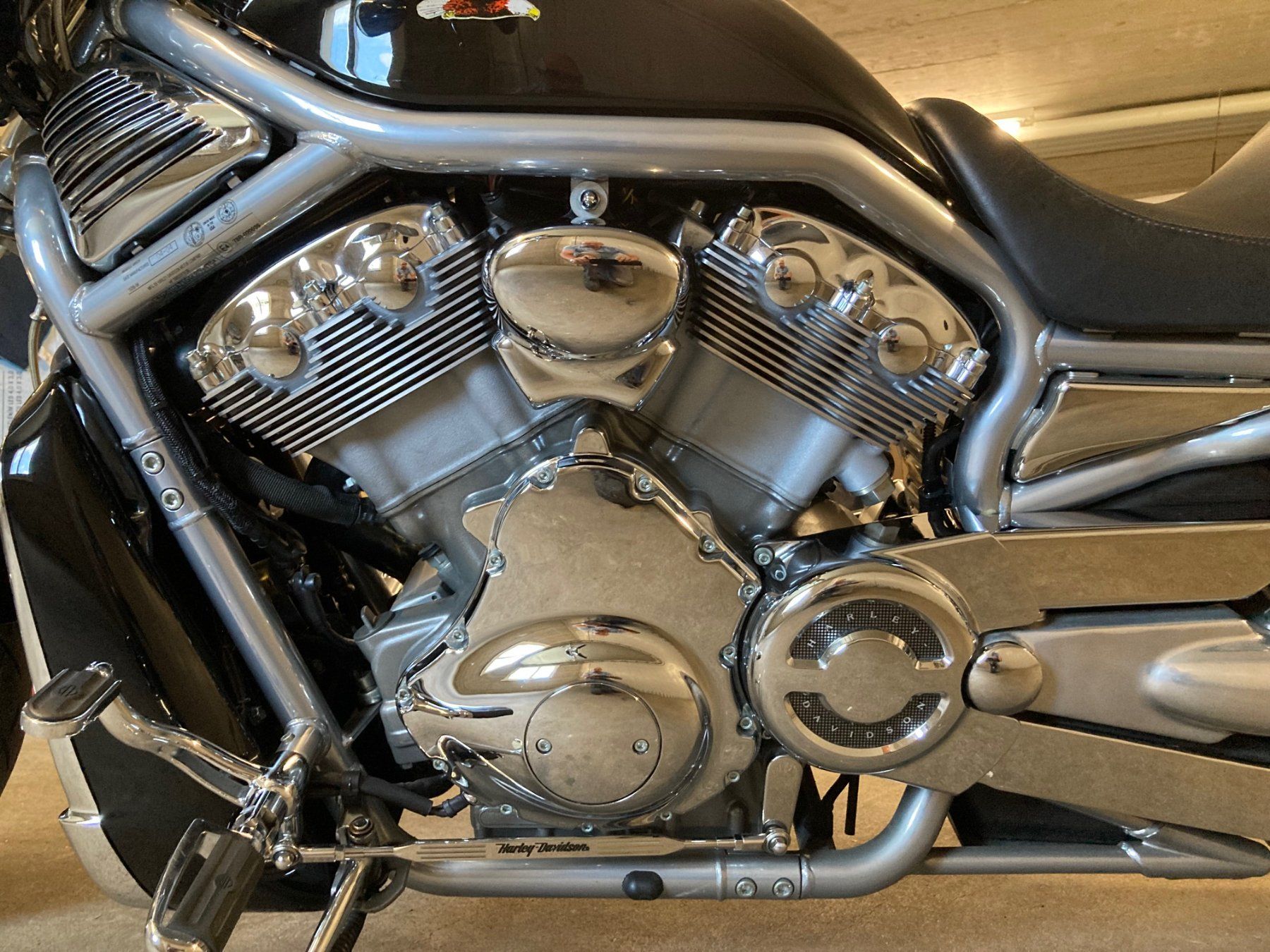 Harley-Davidson Chopper: HARLEY-DAVIDSON VRSCA V-Rod A – Gebraucht aus Buchs LU von JohnBT 2