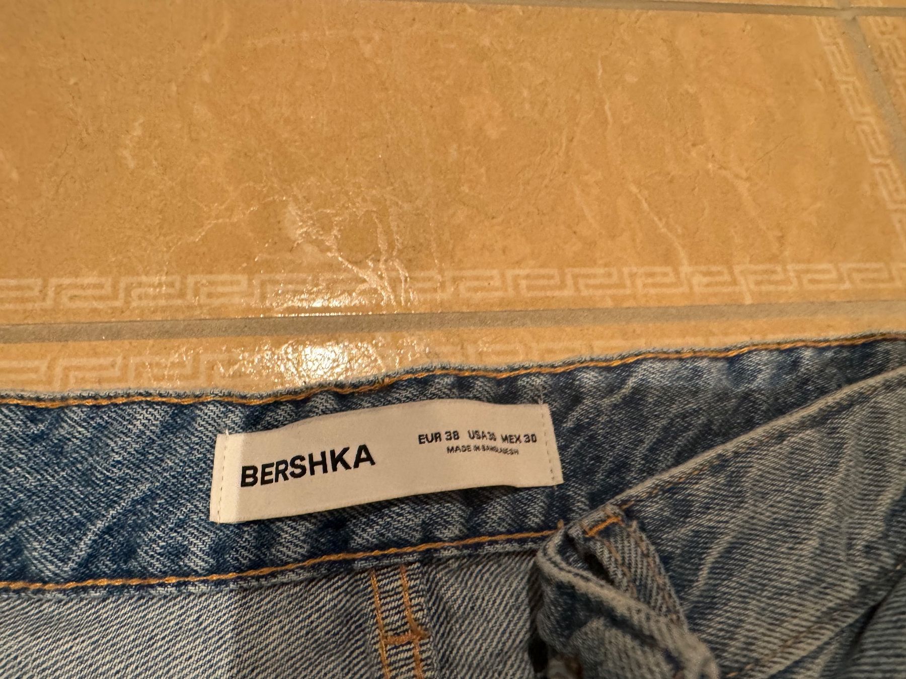 Jeans: Bershka neue coole Jeans, 38 – Neu (gemäss Beschreibung) aus Klingnau von Markus14 2