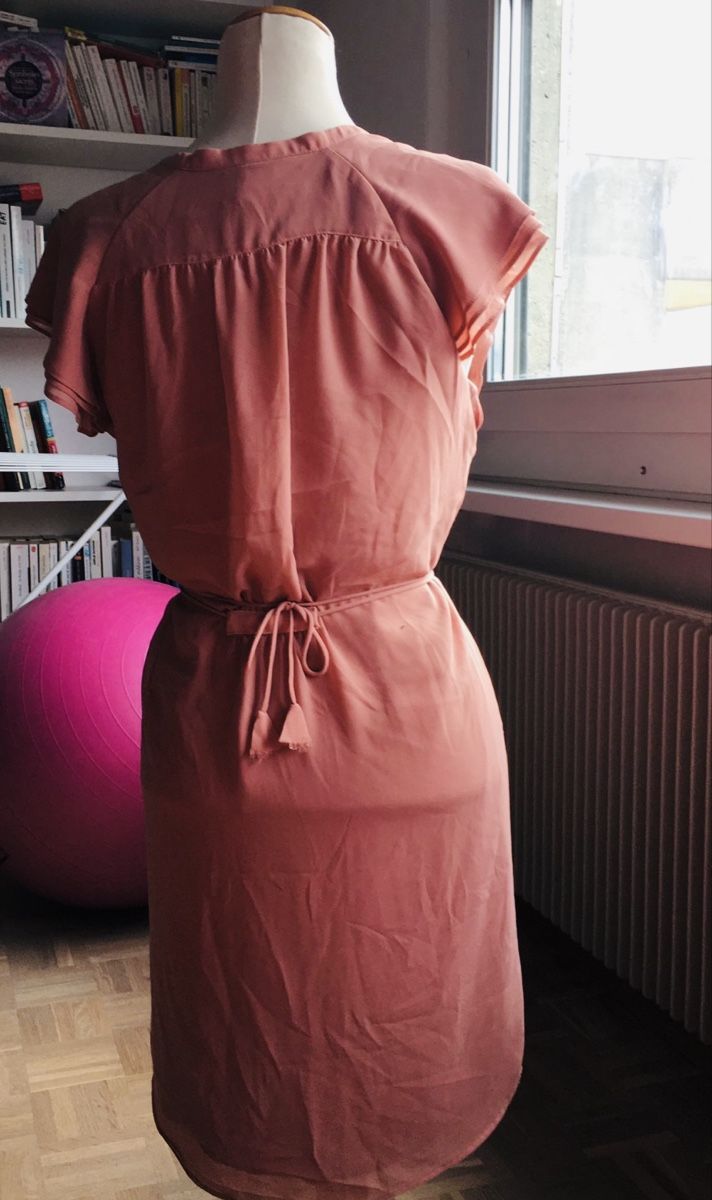 Kleiderpakete: Lot de deux robes d’été – Gebraucht aus Moutier von Happyvidedressing 3