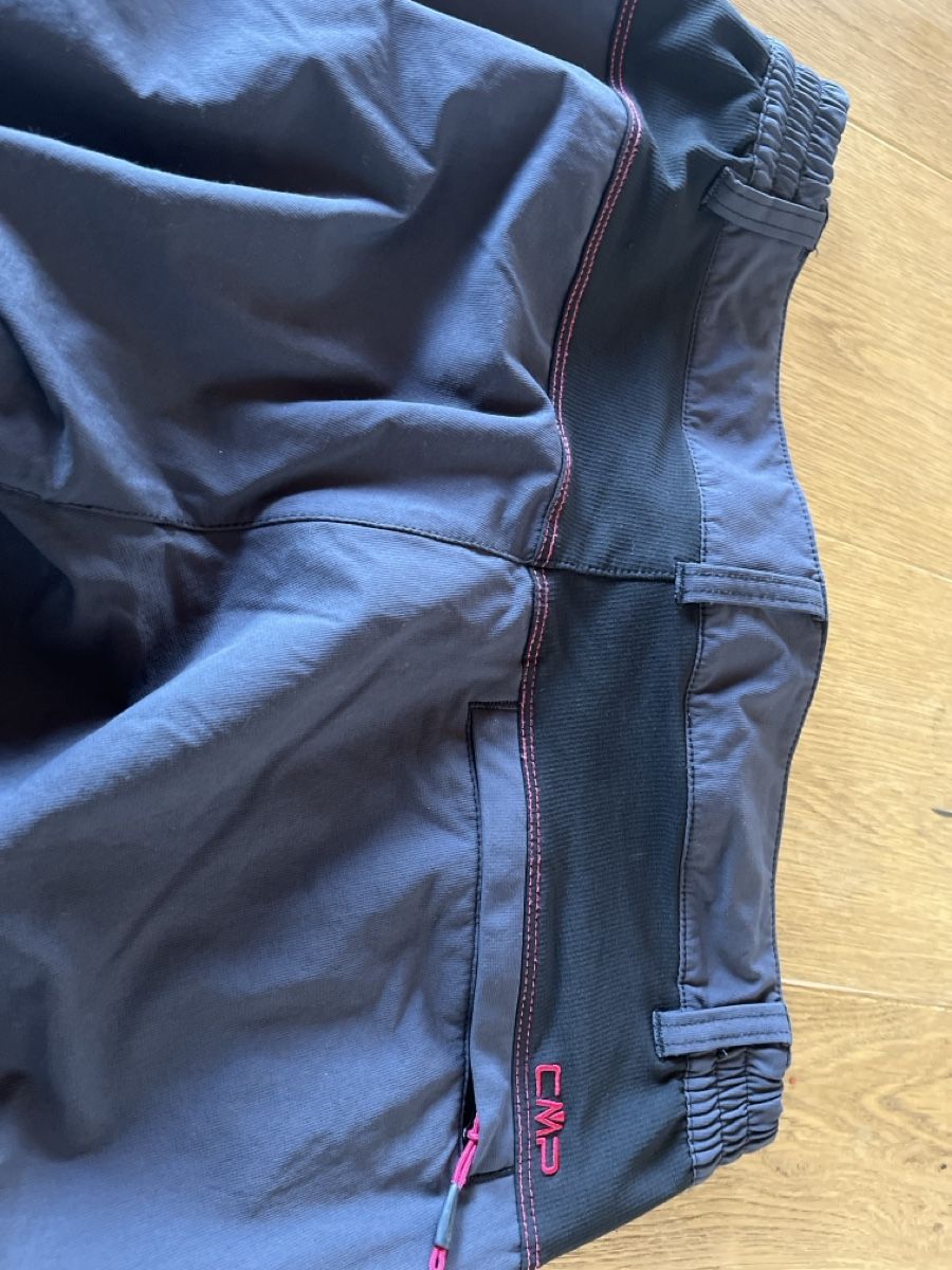 CMP Pantaloni: CMP Wanderhose L – Usato da Balmberg venduto da Berglihof 3
