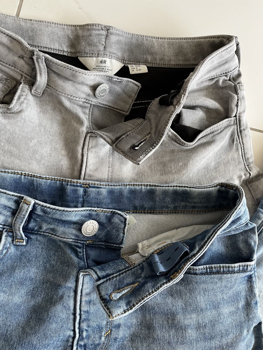 Lotti & Set di vestiti: 3 paar kurze Jeans Gr 158 – Usato da Russikon venduto da sparklingvision 5
