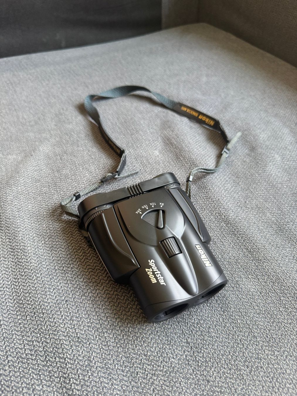 Nikon Binocoli: Nikon Sportstar Zoom – Usato da Zug venduto da dgr_8stf
